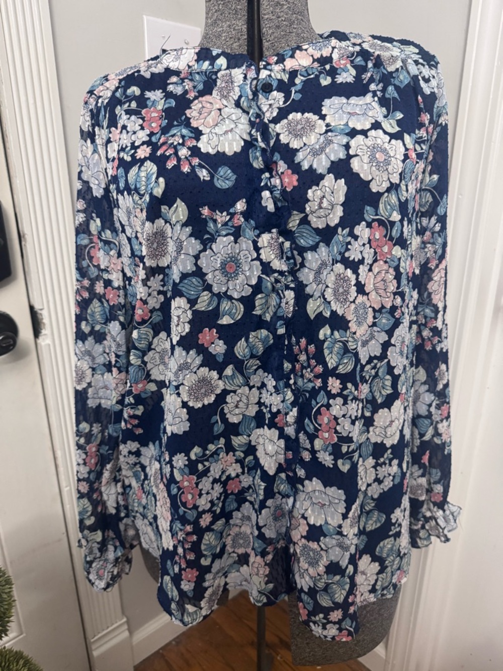 Women’s Cupio Sheer Floral Print Blouse with Ruffle Detail Large